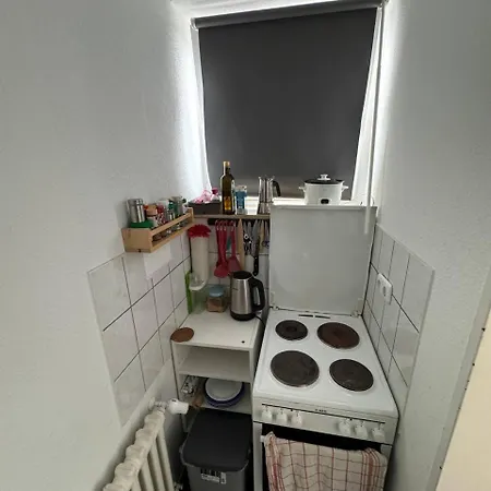 Cozy 1-room *
